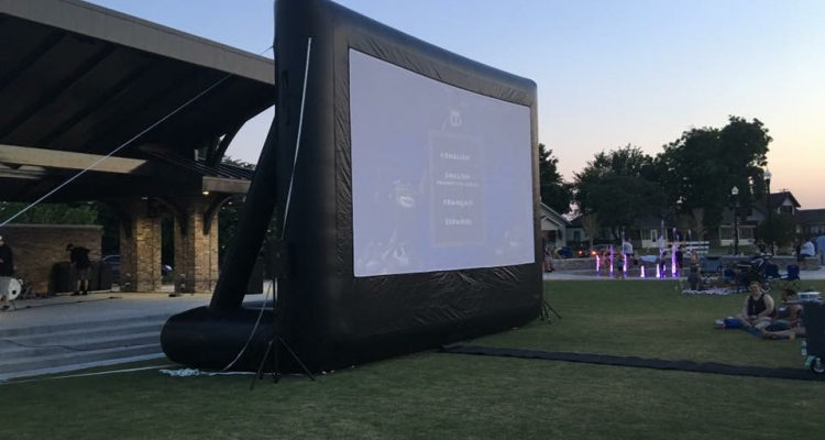 outdoor movie screen 4