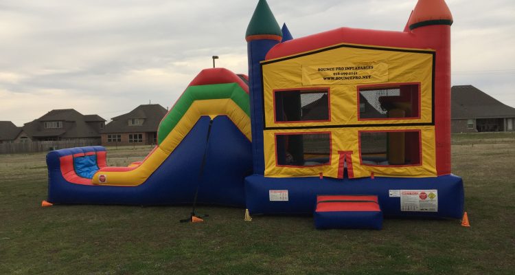 Elevate your next Tulsa event with Bounce Pro Inflatables’ combo bounce house rental in Tulsa. Safe, fun, and perfect for any occasion!